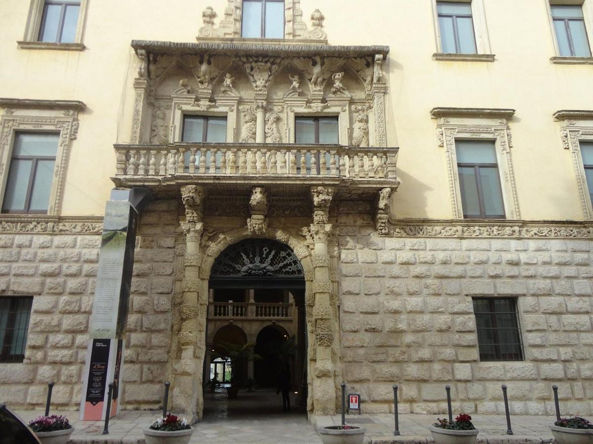Casa Belvedere Luxury Suite Барлетта Екстер'єр фото